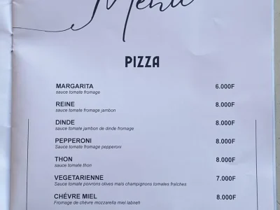 Pizza maison — Plats & Boissons